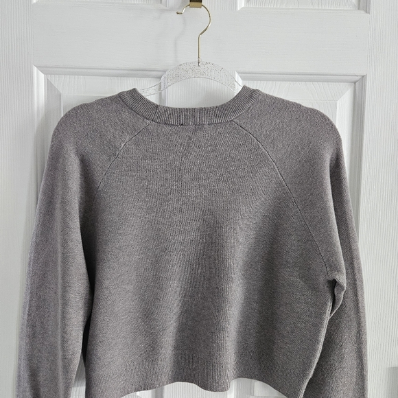 NWOT Hippie Rose Knit Teddy Bear Cropped Sweater - Picture 5 of 8